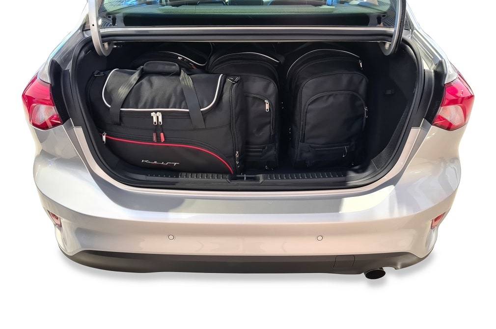 Billede af FORD FOCUS LIMOUSINE 2020-2021 CAR BAGS SET 5 PCS