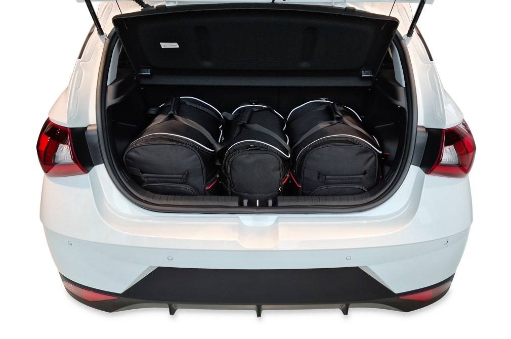 Billede af HYUNDAI i20 2020+ CAR BAGS SET 3 PCS hos Dækbutikken - Dæk og Fælge