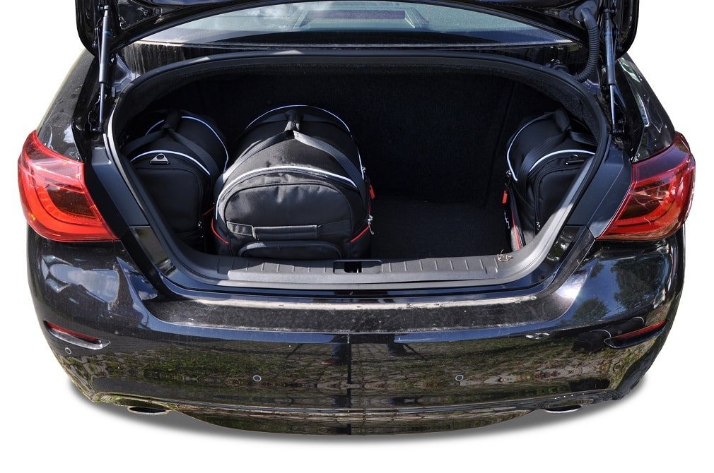 Billede af INFINITI Q70 HYBRID 2013-2018 CAR BAGS SET 4 PCS hos Dækbutikken - Dæk og Fælge