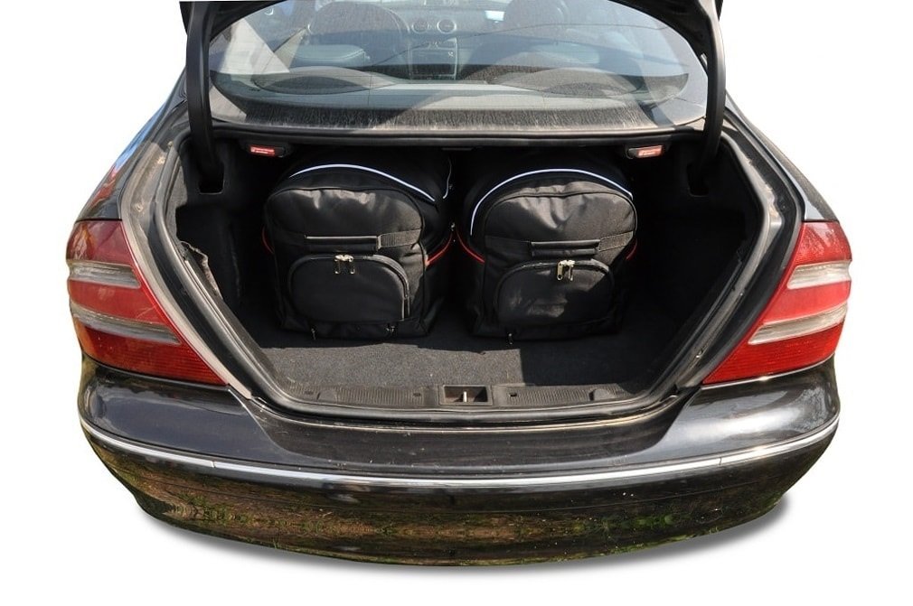 Billede af MERCEDES-BENZ CLK 2002-2010 CAR BAGS SET 4 PCS hos Dækbutikken - Dæk og Fælge